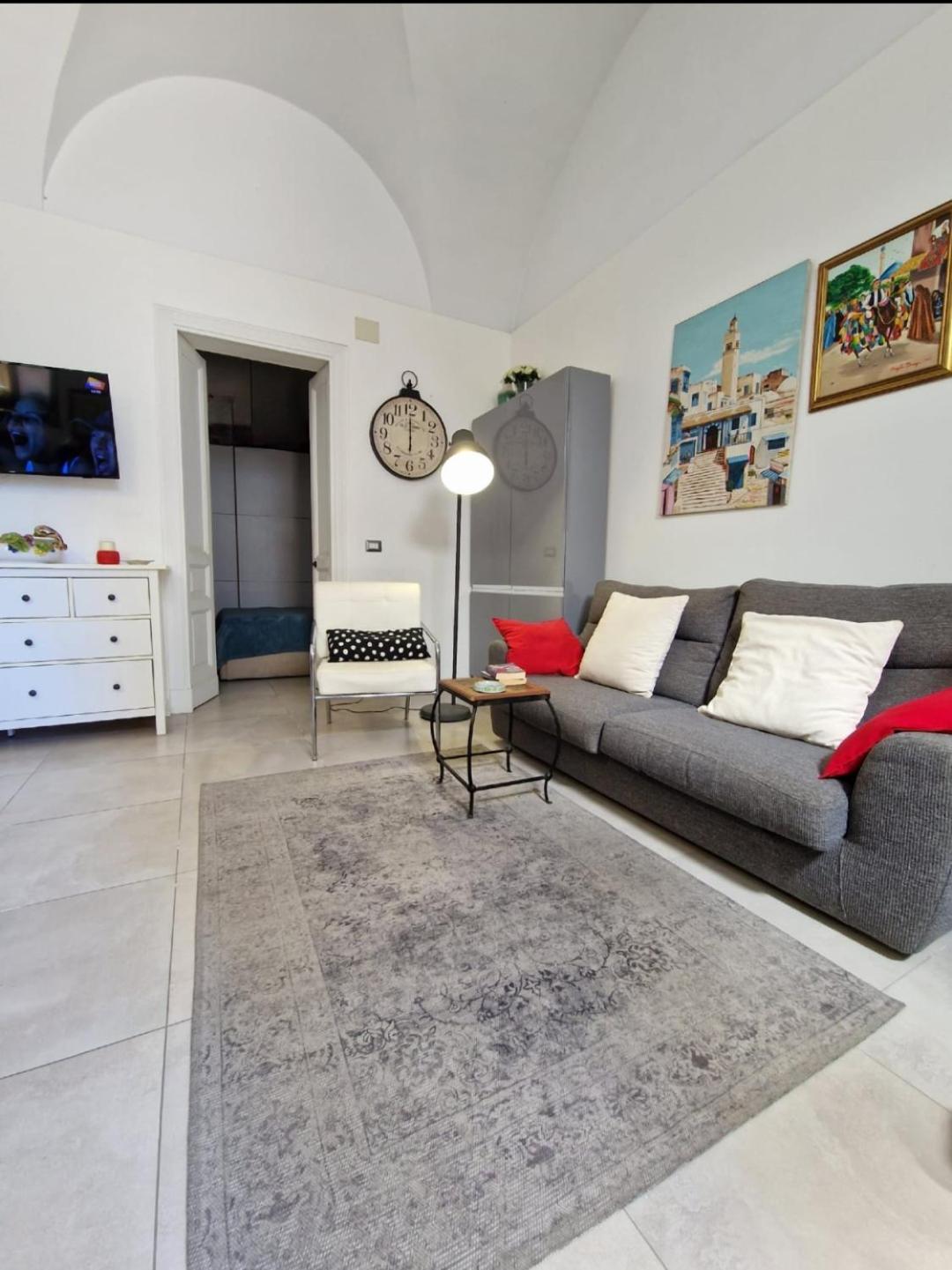 Elvira Home Катания Экстерьер фото